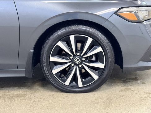 Used 2024 Honda Civic EX image 4