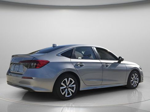 Used 2023 Honda Civic LX image 7