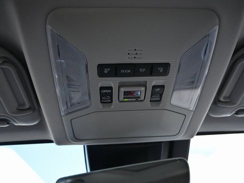 New 2025 Toyota RAV4 Limited image 30