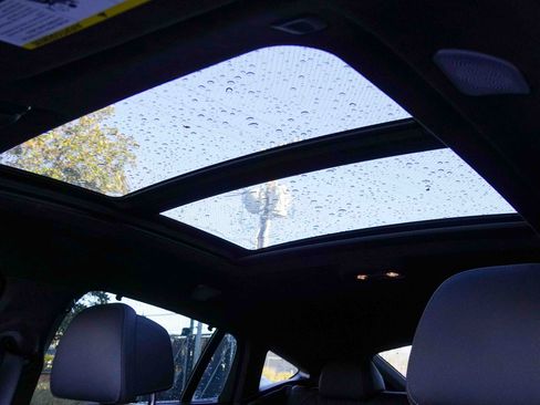 Used 2025 BMW X6 M60i image 14