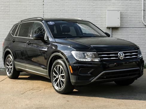 Used 2019 Volkswagen Tiguan SE AWD/4WD image 5