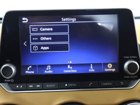 Used 2022 Nissan Sentra SV w/ SV Premium Package image 23