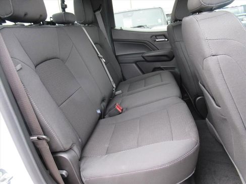 New 2026 GMC Canyon Elevation w/ Convenience Package image 27