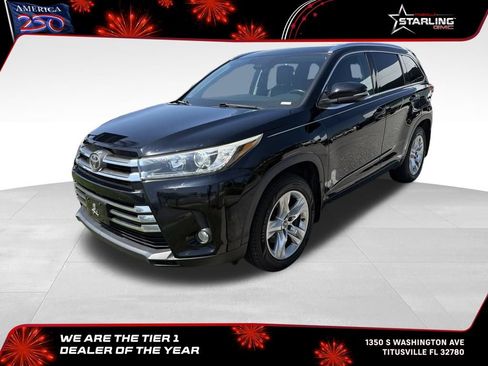 Used 2017 Toyota Highlander Limited AWD/4WD image 1