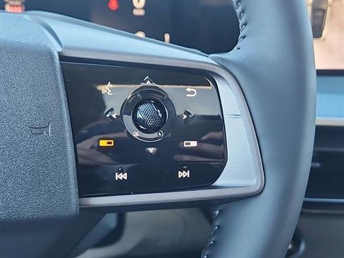 New 2025 Nissan Murano SL image 18