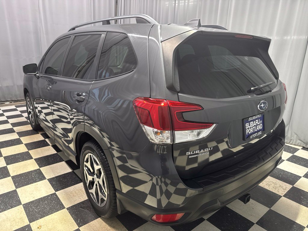 Used 2021 Subaru Forester Premium w/ Popular Package #1 AWD/4WD image 6
