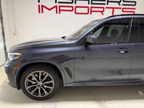 Used 2022 BMW X5 xDrive40i w/ M Sport Package AWD/4WD image 5