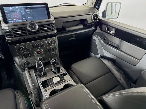 Used 2024 INEOS Grenadier Fieldmaster Edition image 23