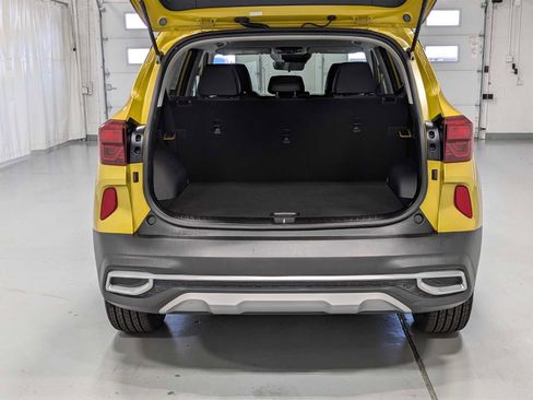 Certified 2023 Kia Seltos Nightfall Edition image 38