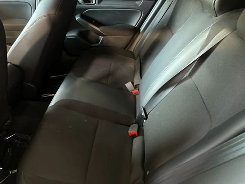 Used 2023 Honda Civic Sport image 5