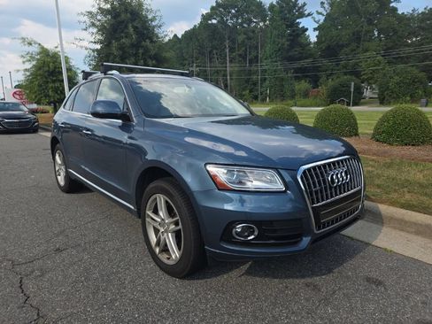 Used 2016 Audi Q5 2.0T Premium Plus w/ Technology Package AWD/4WD image 10