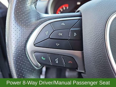 Used 2019 Dodge Durango SXT image 11