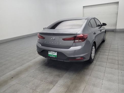 Used 2019 Hyundai Elantra SE FWD image 9