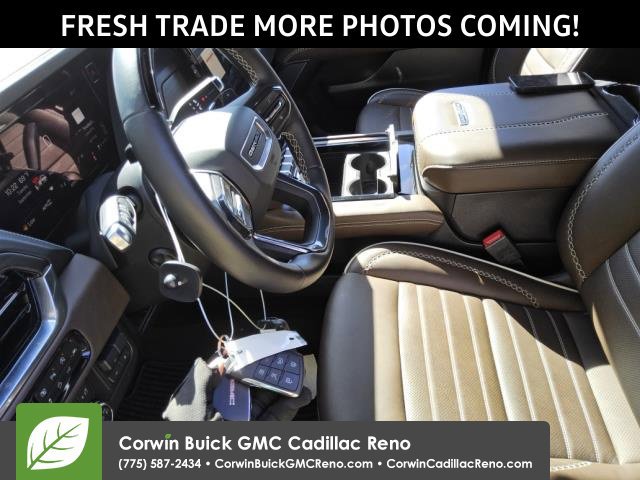 Used 2026 GMC Yukon Denali Ultimate AWD/4WD image 6