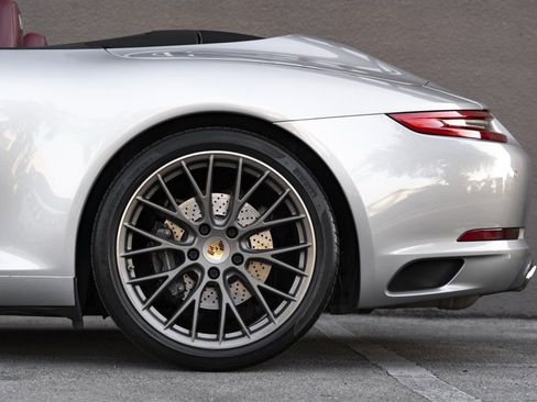 Used 2019 Porsche 911 Carrera image 84