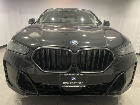Certified 2024 BMW X6 xDrive40i w/ Premium Package image 2