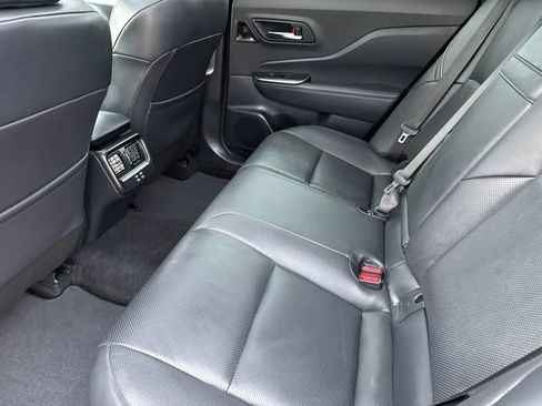 Used 2023 Toyota Crown AWD/4WD image 17