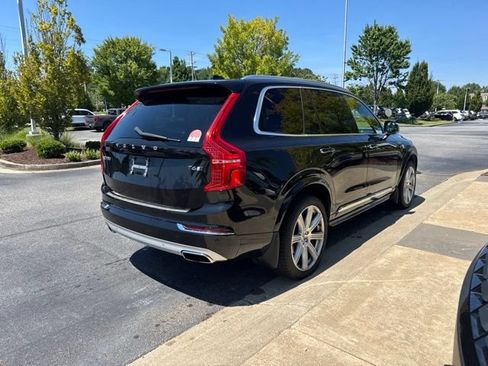 Used 2017 Volvo XC90 T6 Inscription w/ Vision Package AWD/4WD image 5