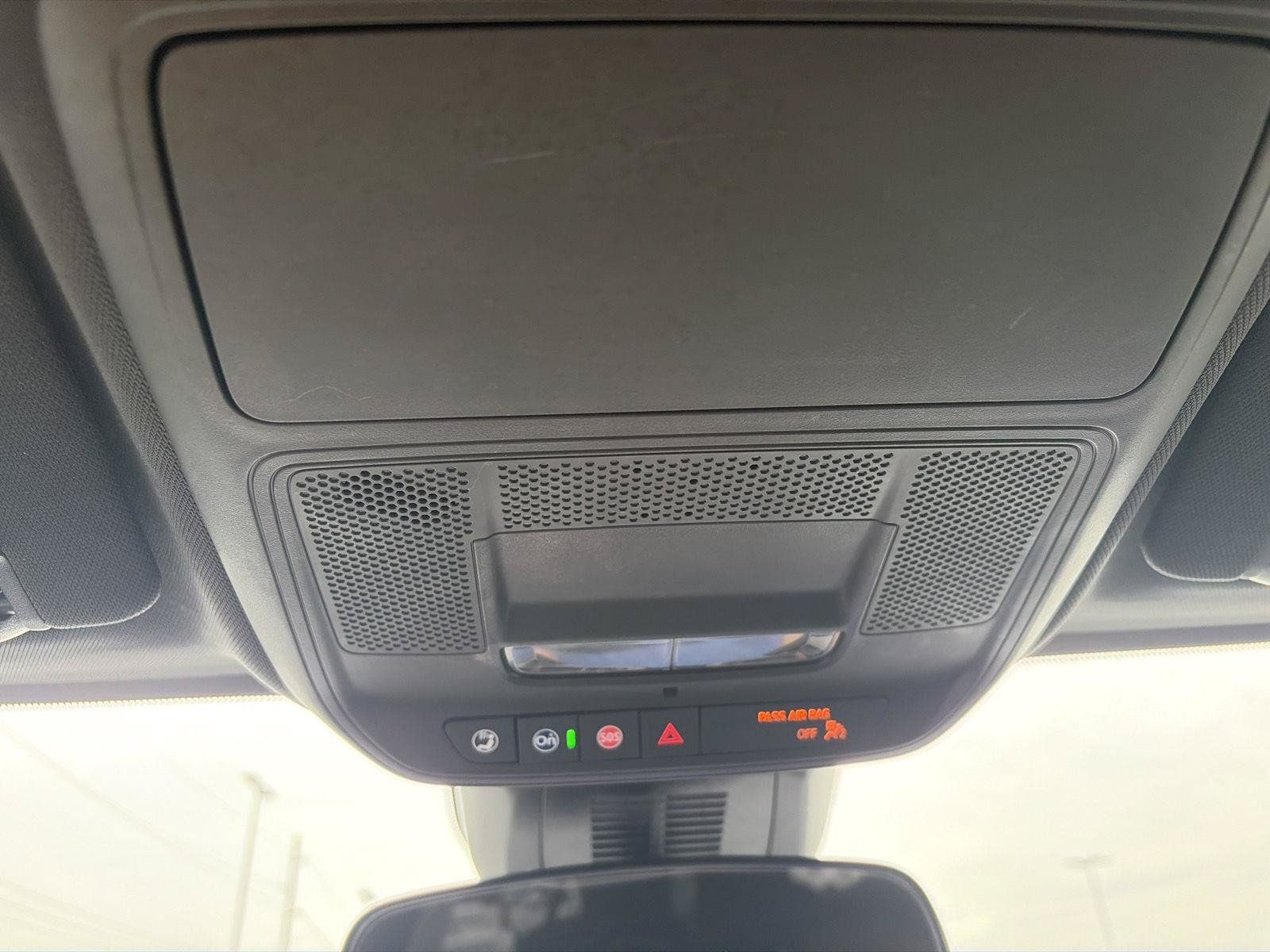 Used 2025 Chevrolet Equinox LT FWD image 25