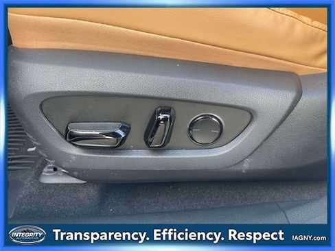 Used 2023 Lexus RX 350 Premium image 19