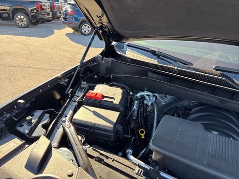 New 2026 GMC Yukon Elevation image 15