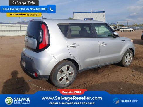 Used 2015 Kia Soul FWD image 4