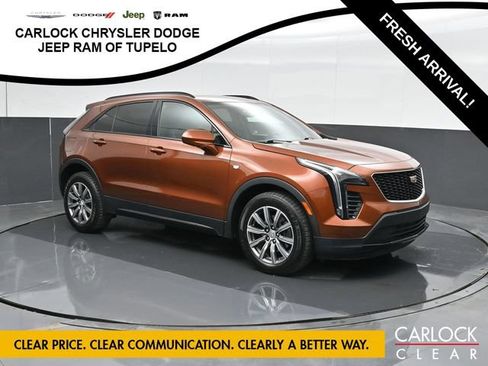 Used 2020 Cadillac XT4 Sport w/ Driver Awareness Package FWD image 6