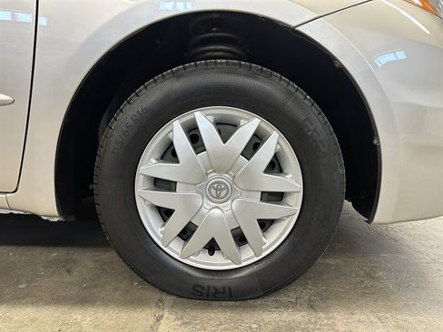 Used 2007 Toyota Sienna LE FWD image 10