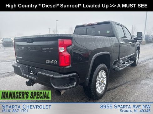 Used 2024 Chevrolet Silverado 2500 High Country AWD/4WD image 3