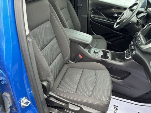Used 2024 GMC Terrain SLE w/ Driver Convenience Package AWD/4WD image 22