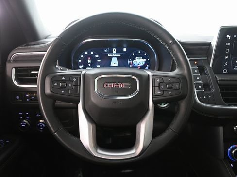Used 2023 GMC Yukon SLT image 36
