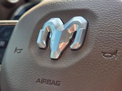 Used 2024 RAM 3500 Limited w/ Towing Technology Group image 21