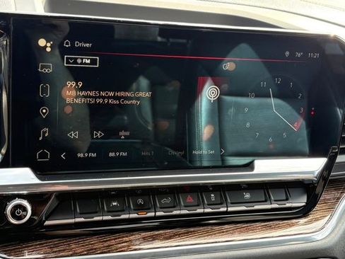 Used 2023 GMC Sierra 1500 Elevation image 13