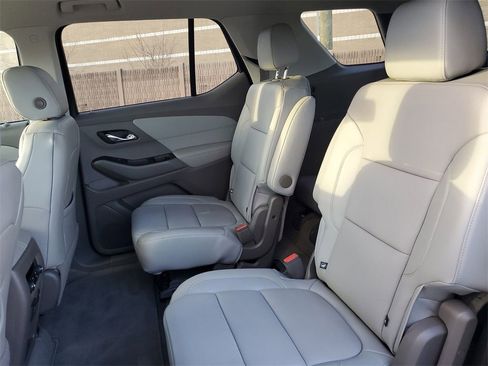 Used 2019 Chevrolet Traverse Premier w/ Driver Confidence II Package image 25