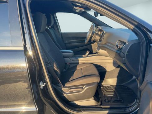 Used 2023 Dodge Durango SXT image 26
