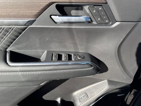 New 2026 GMC Acadia Denali w/ Super Cruise Package image 28