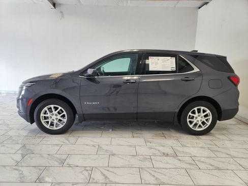 Used 2023 Chevrolet Equinox LT w/ Driver Convenience Package AWD/4WD image 4