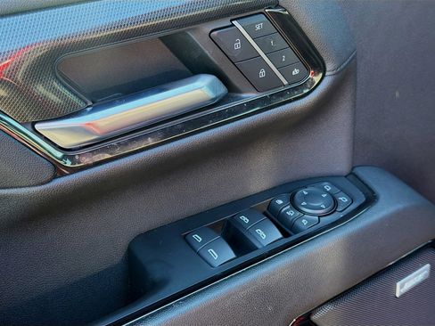 Used 2024 GMC Sierra 2500 AT4 w/ AT4 Premium Plus Package image 22