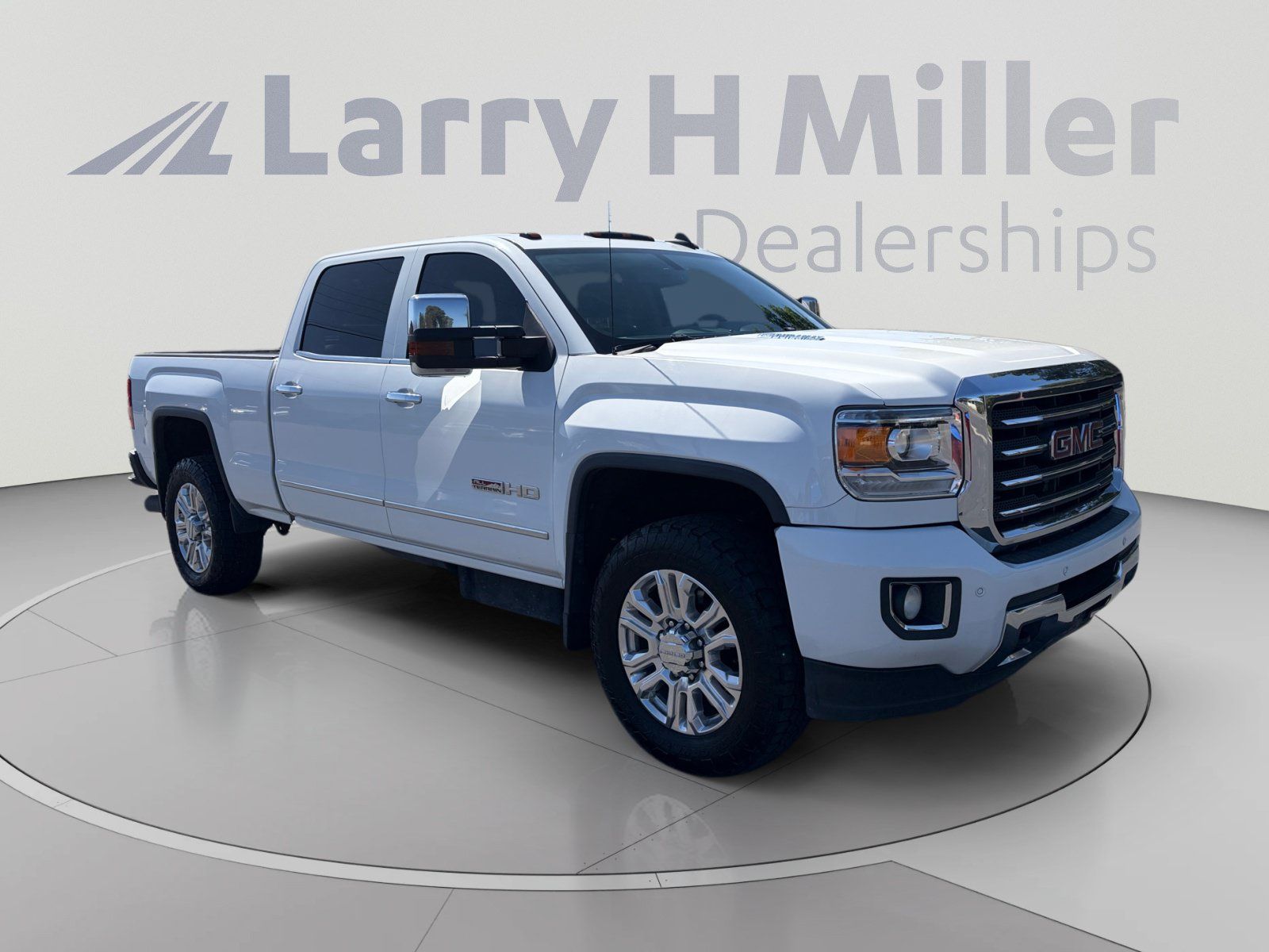 Used 2015 GMC Sierra 3500 SLT w/ Duramax Plus Package AWD/4WD image 7