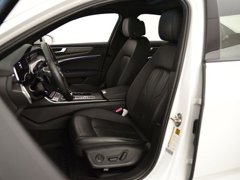 Used 2023 Audi A6 2.0T Premium w/ Convenience Package image 4