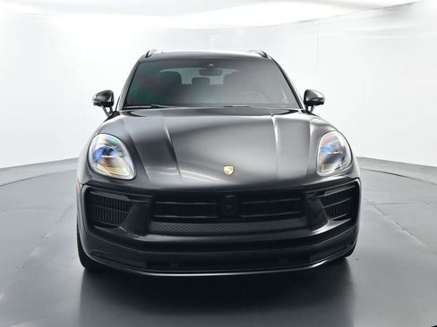 Certified 2024 Porsche Macan GTS AWD/4WD image 18