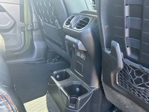 Used 2022 Jeep Gladiator Mojave w/ Trailer Tow Package AWD/4WD image 33