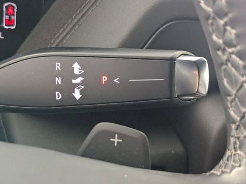 Certified 2025 GMC Yukon Denali image 23