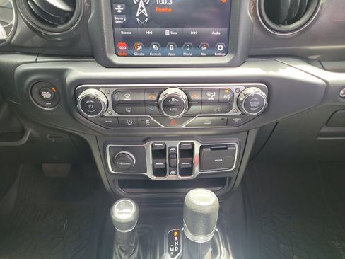 Used 2021 Jeep Gladiator Sport AWD/4WD image 14
