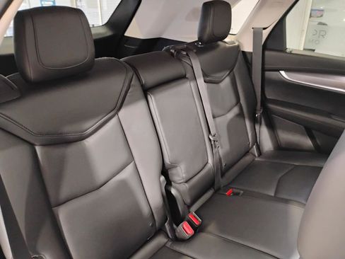Used 2018 Cadillac XT5 Luxury w/ Driver Awareness Package AWD/4WD image 93