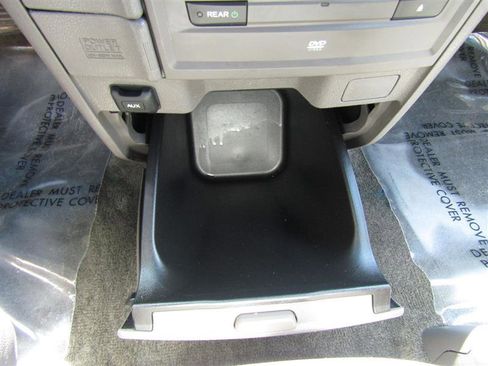 Used 2016 Honda Odyssey SE image 23