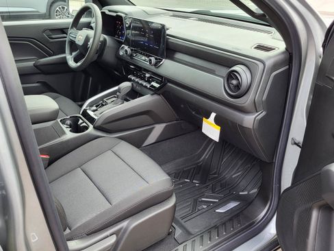 New 2026 Chevrolet Colorado W/T w/ WT Custom Package RWD image 9