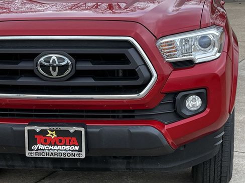 Used 2022 Toyota Tacoma SR5 image 8