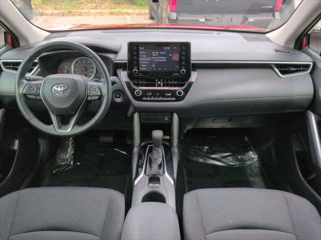 Certified 2022 Toyota Corolla Cross LE FWD image 14