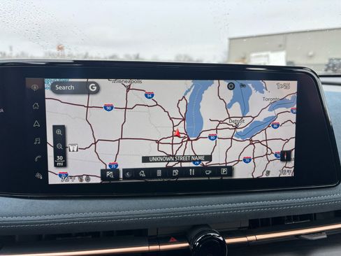 Used 2023 Nissan Ariya image 21